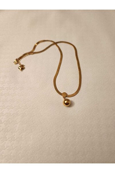 Nutly Accessories قلادة من الفولاذ على شكل كرة إيطالية ذهبية اللون