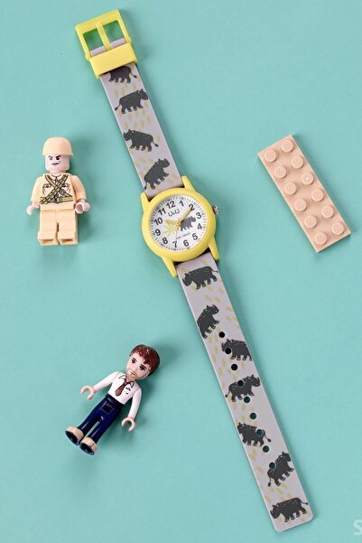 Q&Q B22a017y Yellow Gray Color Unisex 10 Atm Waterproof Kids Wristwatch