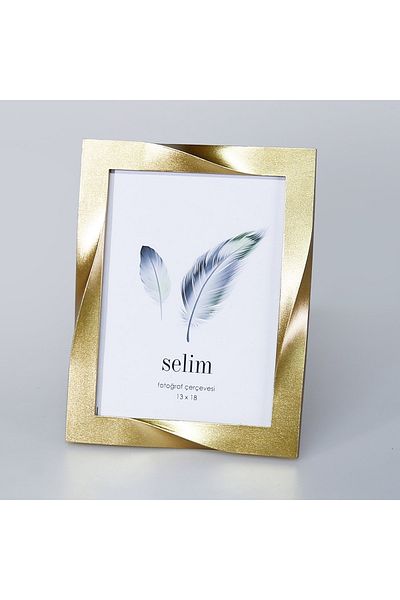 Selim 13x18 Curved Frame Gold