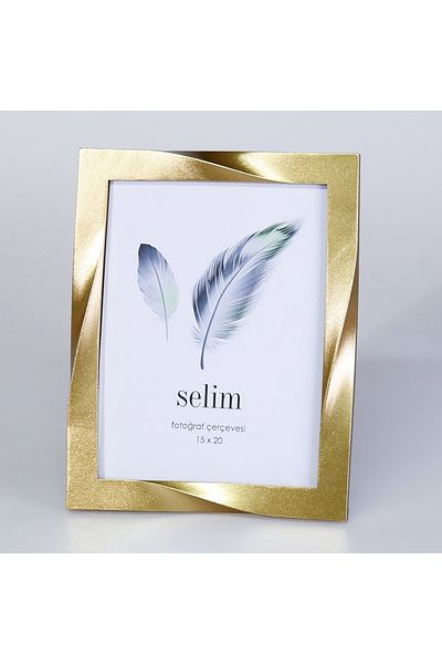 Selim 15x20 Curved Frame Gold