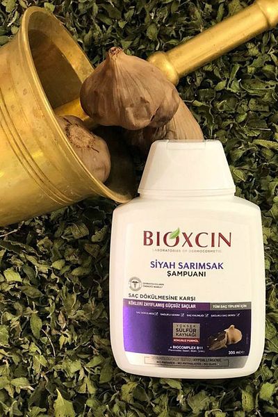 Bioxcin Black Garlic Hair Loss Shampoo - Quantum 300 ml