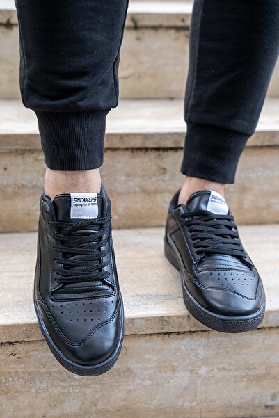 Bartrobel Black Men's Sports Shoes