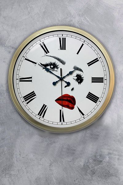 Kasva Concept 40 cm Tumbled Metal Beauty Salon Wall Clock