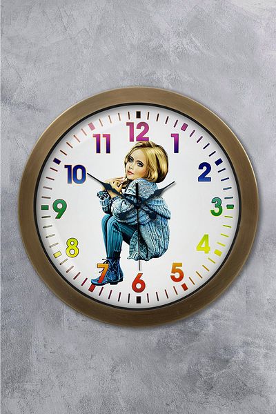 Kasva Concept Gift 36 cm Antique Metal Young Girl Wall Clock