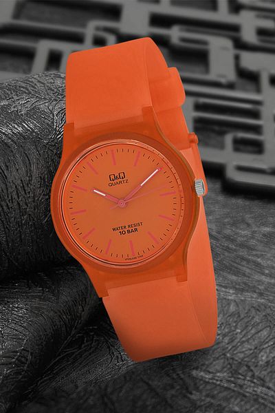 Q&Q Women's Wristwatch 3P603