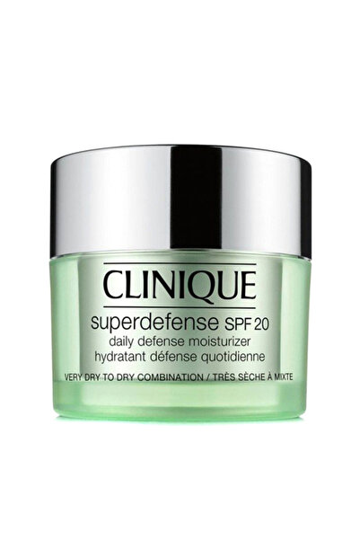 Clinique Ενυδατική Κρέμα - Σούπερ Προστασία SPF20 Ενυδατική Κρέμα Καθημερινής...