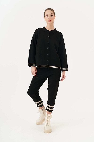 Mevra Pantaloni de tricotaj cu dungi negre
