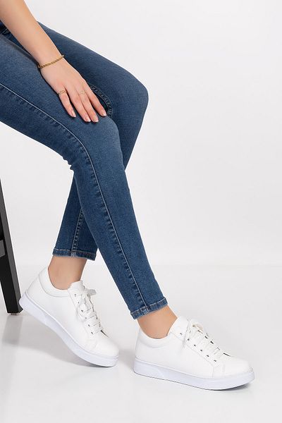 Comfort Moccasin White Women's Sneakers