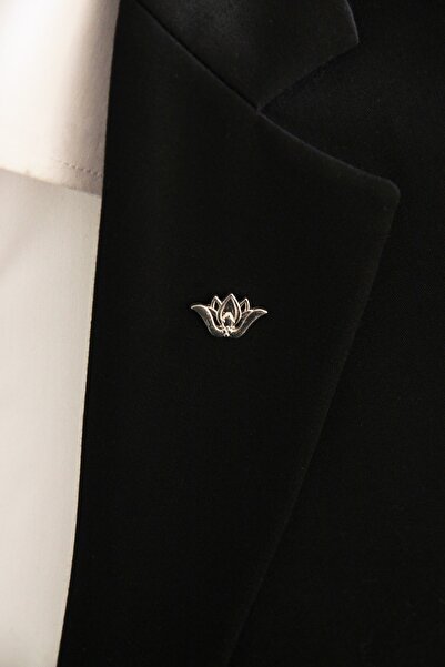 Le Voux Açık Gri Renk Ceket Yaka Iğnesi Broş Rozet