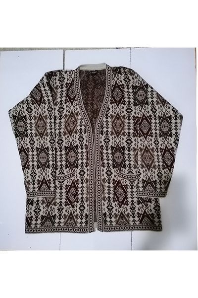 anne moda ankara Κομψό παλτό με μοτίβο κιλίμι σε σούπερ μεγάλο μέγεθος