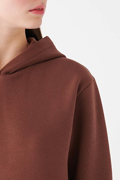 Mavi M167299-82599-22k Дамски суитшърт с качулка в тъмнокафяво