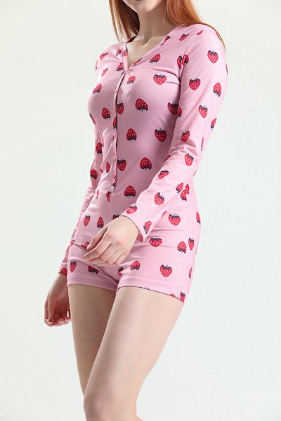 the DIFFerent Salopetă de pijama cu model căpșuni