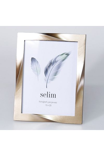 Selim 15x20 Curved Frame Mink