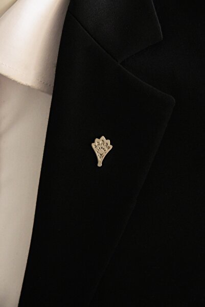 Le Voux Gri Renk Ceket Yaka Iğnesi Broş Rozet