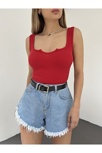 Fav Style Women's Sleeveless Thick Strap Square Neck V Detailed Camisole Blouse Red