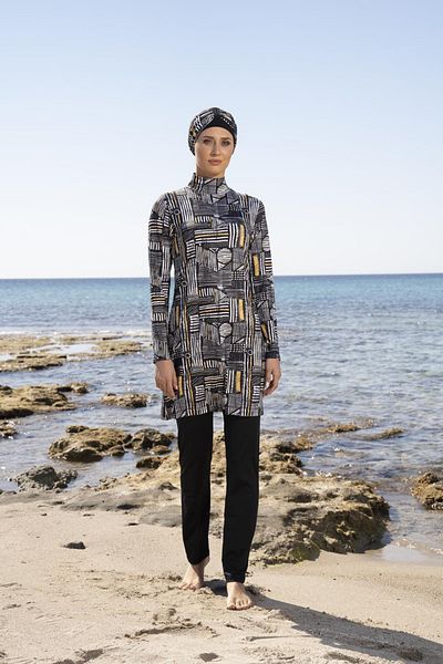 Estiva Women's Digital Patterned Hijab Swimsuit with Fully Covered Trousers
