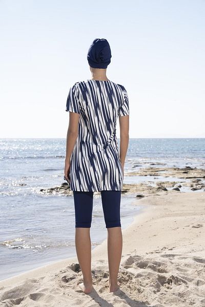 Estiva Half Sleeve Digital Patterned Women's Swimsuit - with Bonnet and Tights