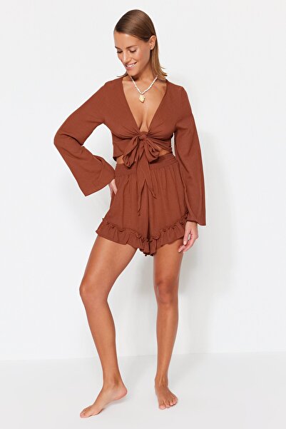 Trendyol Collection Fodros barna blúz és rövidnadrág strandkészlet - TBESS23AU00027