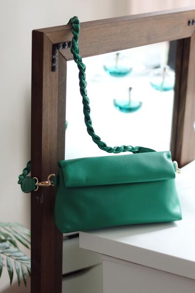 Moom Bag Women's Green Knitted Handle Soft Textured Drawstring Shoulder Bag