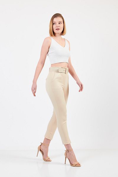 Volanlı Beige Carrot Trousers with Belt