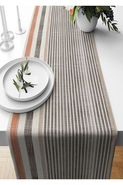 Pilloveland Пътека от мек велур с райета и шарки 140*40 см