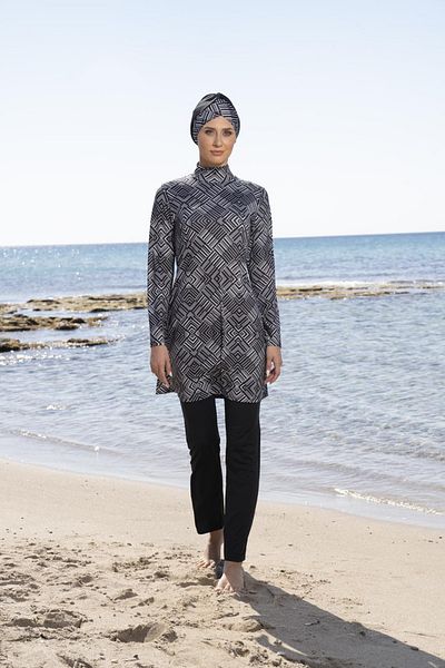 Estiva Women's Digital Patterned Hijab Swimsuit with Fully Covered Trousers