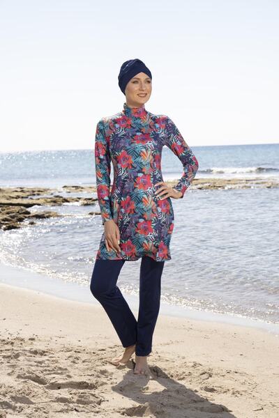 Estiva Γυναικείο μαγιό με φλοράλ σχέδιο σε μπλε ναυτικό χρώμα με παντελόνι