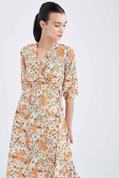 DeFacto Traditional Regular Fit Wrap Neck Floral Belmando Short Sleeve Dress