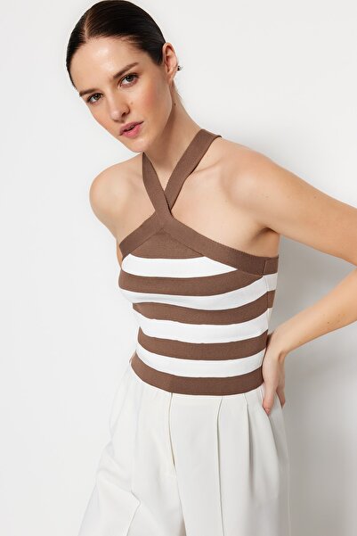 Trendyol Collection Καφέ Crop ριγέ Πλεκτό Μπλούζα TWOSS23BZ00662