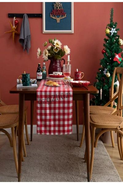 perlina home Christmas Elegant Plaid Red Runner (45 X 140)