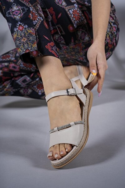 Riccon Stadiel női szandál Stones0012057 bézs bőrrel