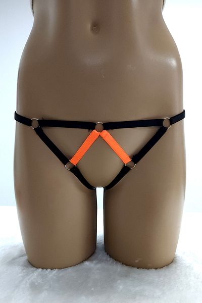Secret Passion Lingerie Гъвкава черна слип-хамут с неоново оранжев детайл - Дамски прашки 20150