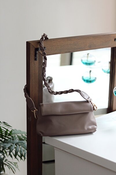 Moom Bag حقيبة كتف نسائية ذات مقبض محبوك من فرو المنك ورباط ناعم