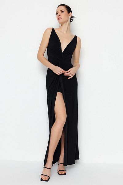 Trendyol Collection Czarna podszyta dzianinowa długa elegancka wieczorowa sukienka na zakończenie szkoły TPRSS19UT0099
