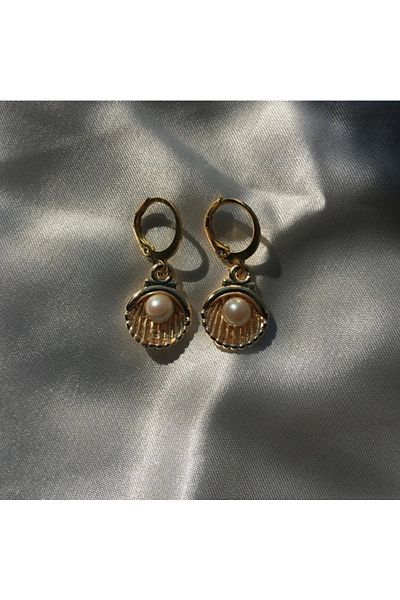 Uno Di Famiglia Pearl Necklace, Mussel Pearl, Earrings