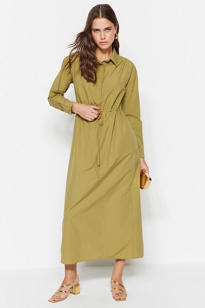 Trendyol Modest Ανοιχτό χακί φόρεμα από βαμβακερό ύφασμα στη μέση TCTSS23EB00067