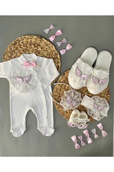 Petite Ponpon Baby طقم بذلة للأطفال حديثي الولادة مع شباشب