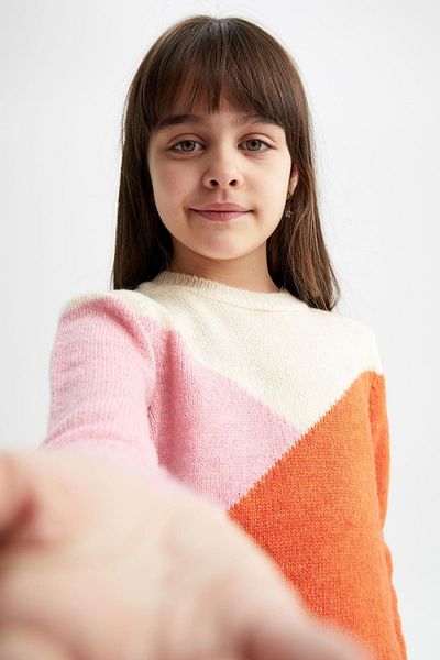 DeFacto Girl's Regular Fit Crew Neck Sweater