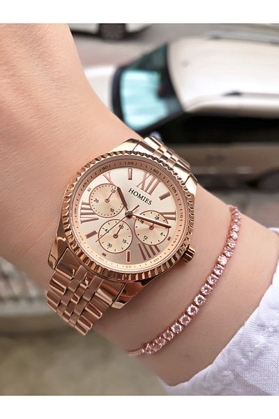 Homies New Season Brand Women's Wristwatch and Bracelet Gift