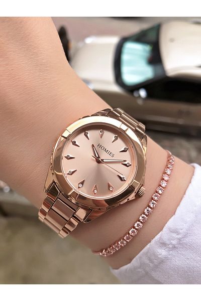 Homies New Season Brand Women's Wristwatch and Bracelet Gift