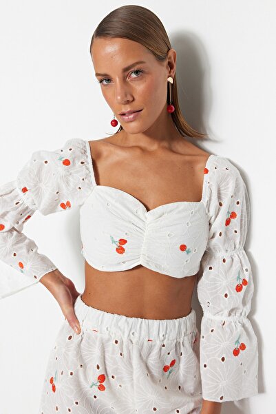 Trendyol Collection White Fruit Print Crop Woven Embroidered Beach Blouse Tbess23Bz00068