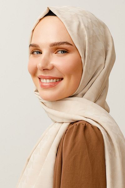 Mooncorn Cream Houndstooth Pattern Silky Jacquard Shawl