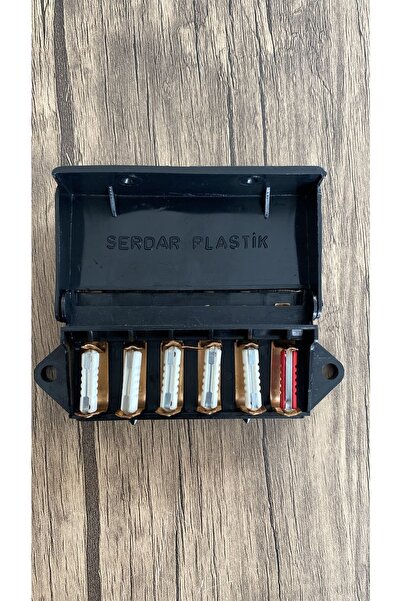 TÜRK TRAKTÖR 5118446- Sigorta Kutusu(dolu) Fiat 480-640-54.c