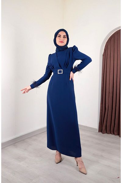 Aranlı tekstil Φόρεμα Hijab μανίκια σε μορφή μολυβιού με λεπτομέρεια από πούπουλα