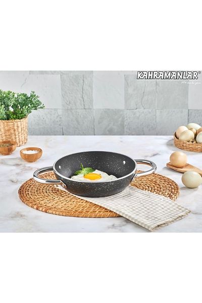 Kahramanlar No. 22 Stone Sahan Black