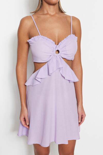 Trendyol Collection Liliowa mini sukienka plażowa z tkanymi dodatkami TBESS21EL1054