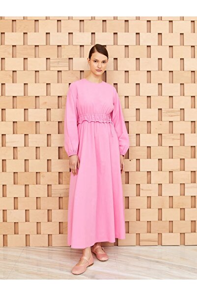 LC Waikiki Γυναικείο φόρεμα με μακρύ μανίκι από ποπλίνα με λαιμόκοψη