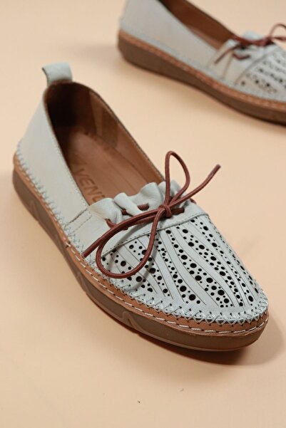 Venüs - 23197131 Bej Renk Hakiki Deri Kadın Ayakkabı