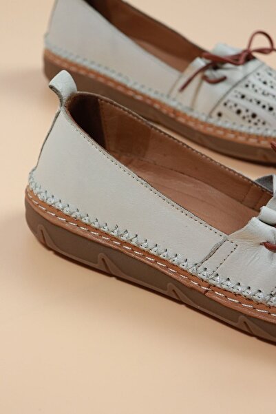 Venüs - 23197131 Bej Renk Hakiki Deri Kadın Ayakkabı