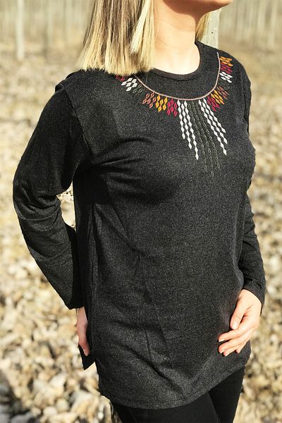 Dinçerler tekstil Women's Round Neck Embroidered Wool Viscose Mother Winter Blouse